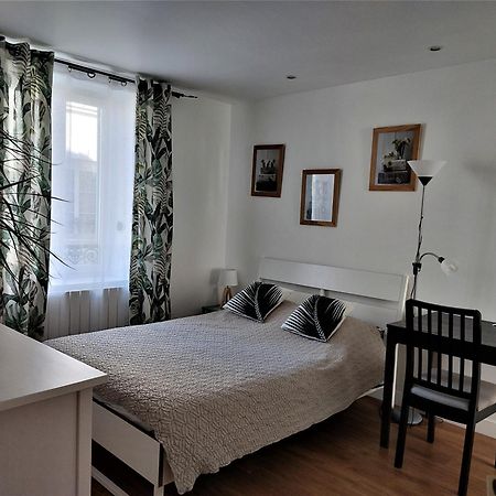 Residence Hotel Les Josephines 吕埃尔-马尔迈松 外观 照片