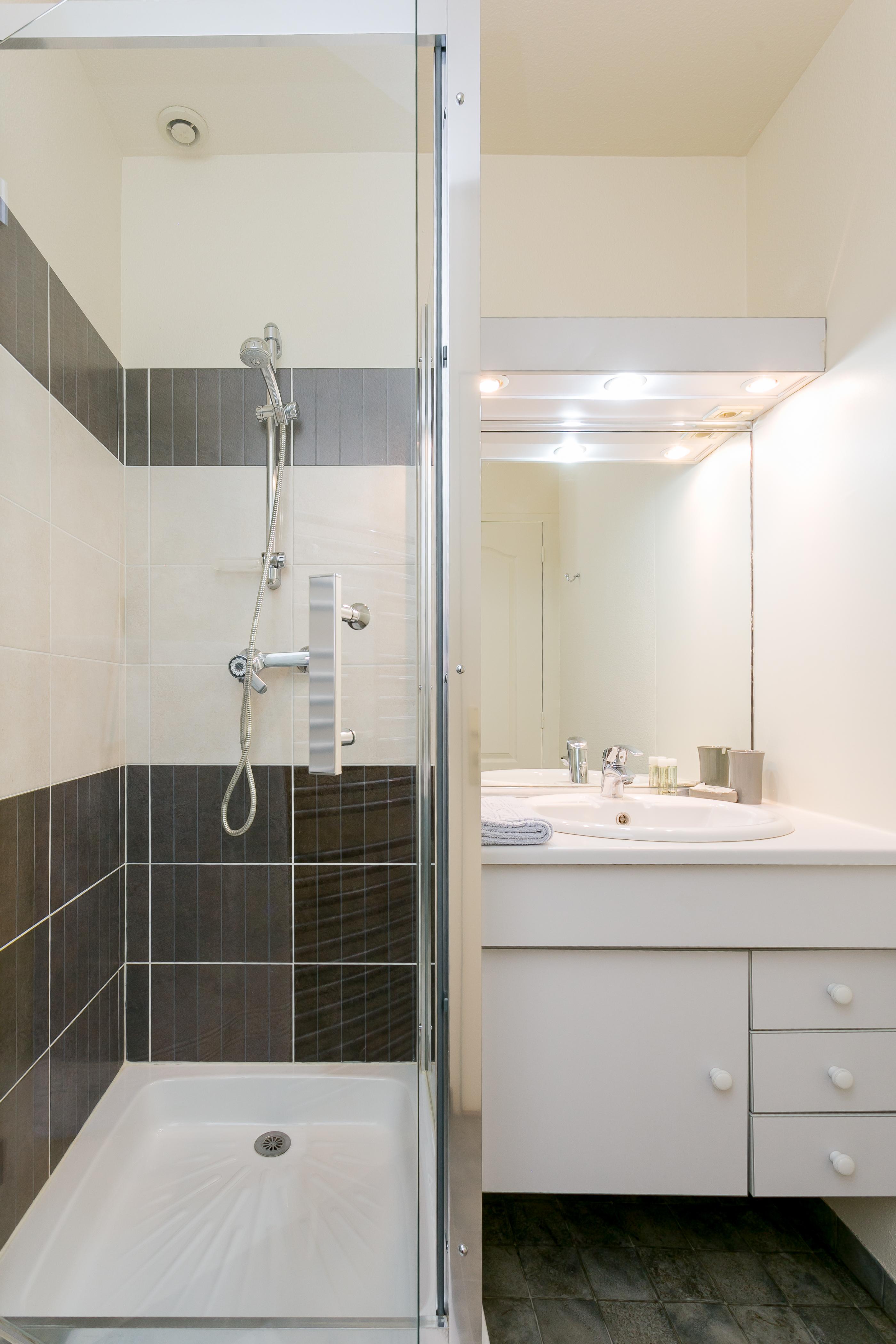 Residence Hotel Les Josephines 吕埃尔-马尔迈松 外观 照片